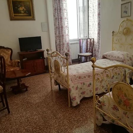 Tanina B & B Σάσαρι Εξωτερικό φωτογραφία